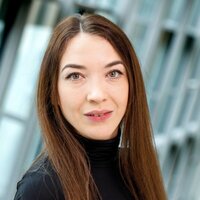 Kuzo, Oksana
