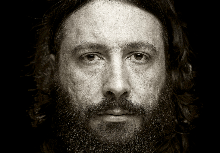 Portrait Mann schwarz weiß 