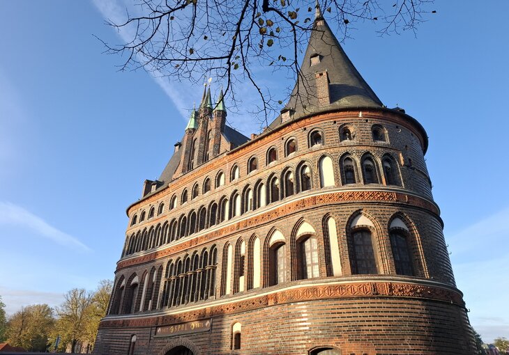Holstentor Lübeck (c) Mantovan