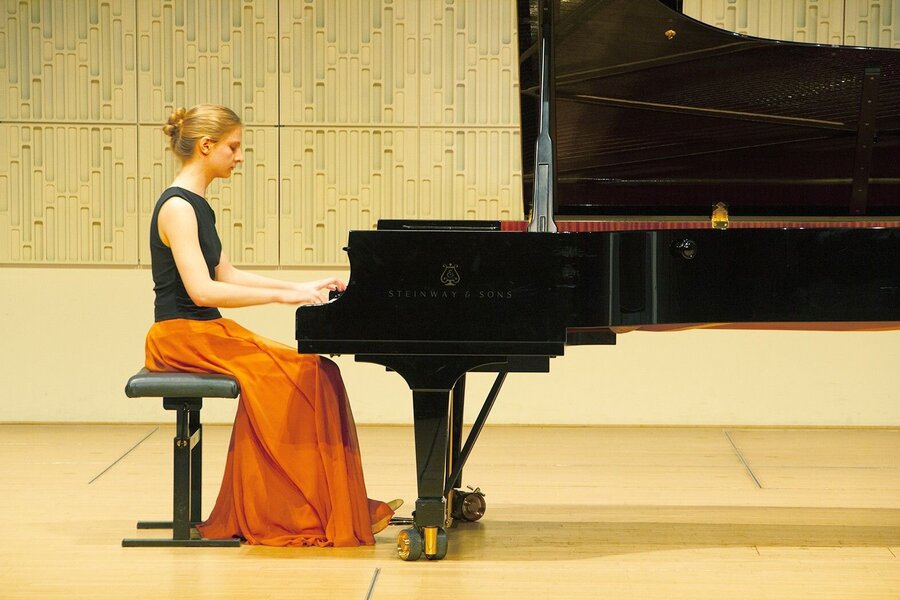 (c) Manfred Holzinger