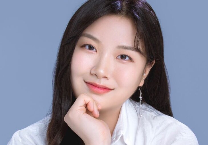 (c) Kyoung-Hyo Lee
