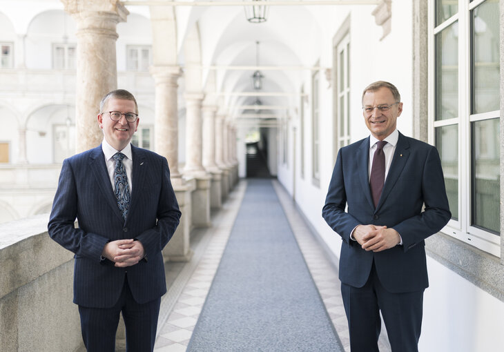 Der zukünftige Rektor der Anton Bruckner Privatuniversität und LH Mag. Thomas Stelzer.