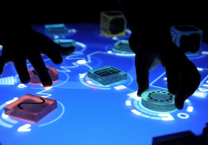 reactable (c) Jorda_Kaltenbrunner_Geiger_Alonso