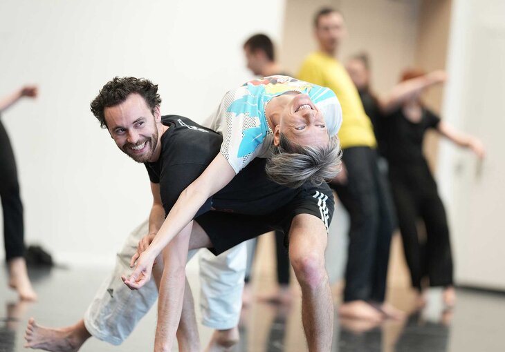 SchauSpielLab (c) Winkler Studierende machen Schauspielübungen