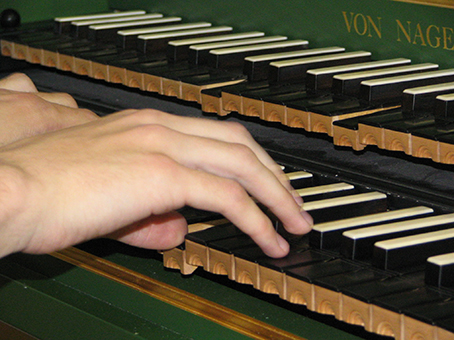 image_0