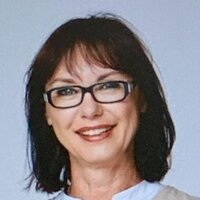 Aspöck, Renate